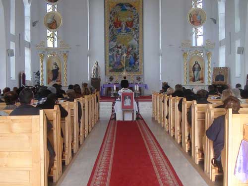 Foto Priveghi episcop (c) eMaramures.ro